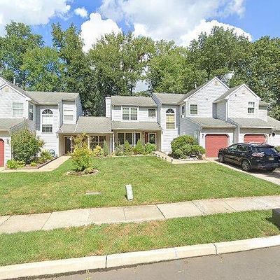 72 Cypress Dr, East Windsor, NJ 08520