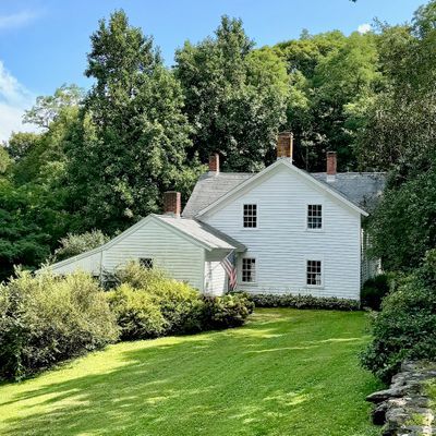 72 Old Stone Rd, Gaylordsville, CT 06755