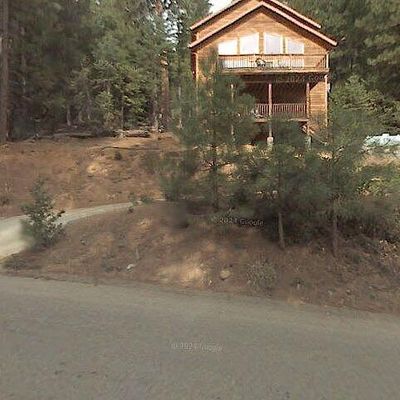 7244 Yosemite Park Way, Yosemite National Park, CA 95389