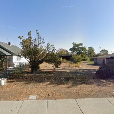 725 S Fair Ave, Yakima, WA 98901