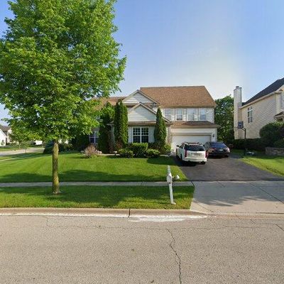 730 Lake Cornish Way, Algonquin, IL 60102