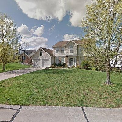 7313 Summerview Manor Ln, Saint Louis, MO 63129