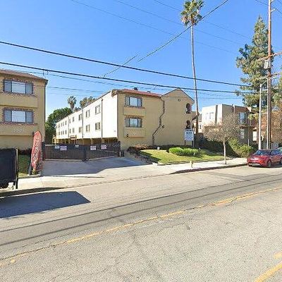 7319 Hazeltine Ave #19, Van Nuys, CA 91405