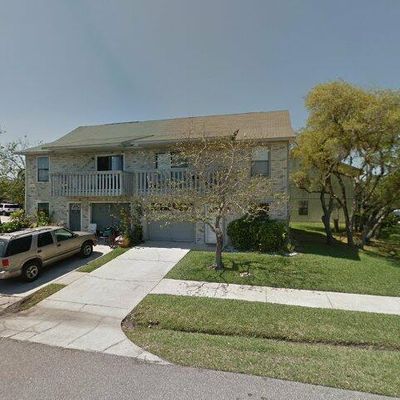 742 Laurel Bay Cir, New Smyrna Beach, FL 32169