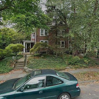 7427 Boyer St, Philadelphia, PA 19119