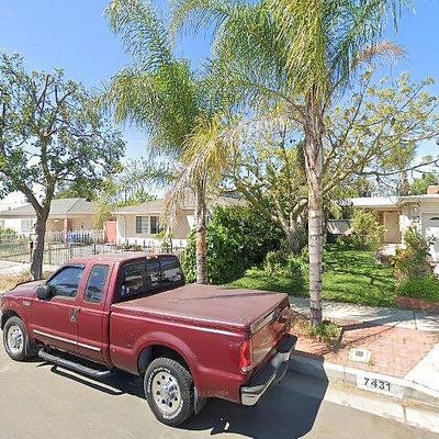 7427 Cleon Ave, Sun Valley, CA 91352