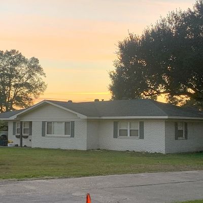 7509 Loreauville Rd, New Iberia, LA 70563