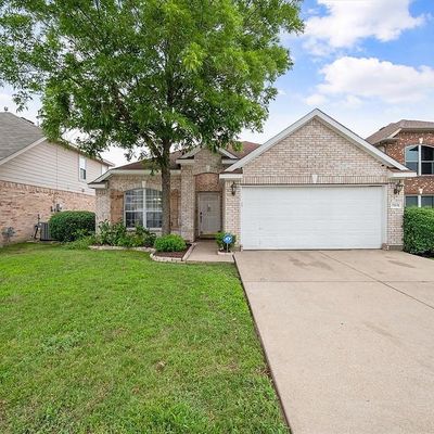 7515 Tin Cup Dr, Arlington, TX 76001