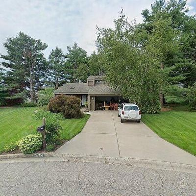 7524 Turnberry Ct, Portage, MI 49024