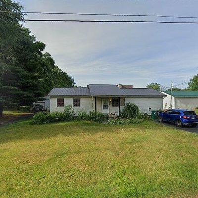 7528 Goodland Ave Se, Waynesburg, OH 44688