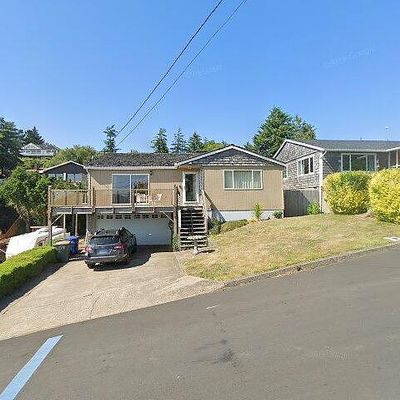 645 Se 4 Th St, Newport, OR 97365