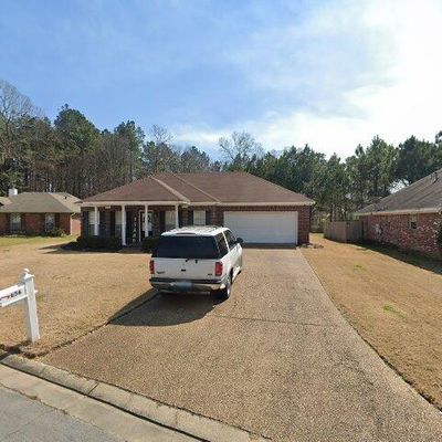 654 Post Oak Pl, Pearl, MS 39208