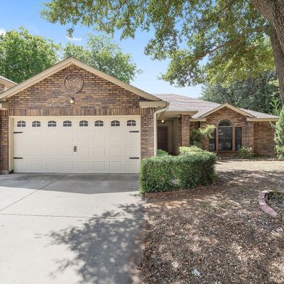 6600 Springhill Dr, Watauga, TX 76148