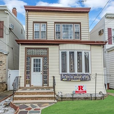 662 Avenue E, Bayonne, NJ 07002