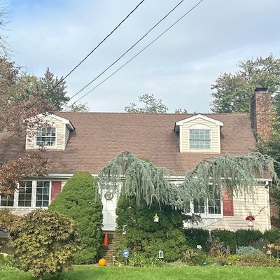 67 Grove Ave, East Hanover, NJ 07936