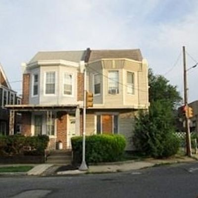 6734 Oakley St, Philadelphia, PA 19111