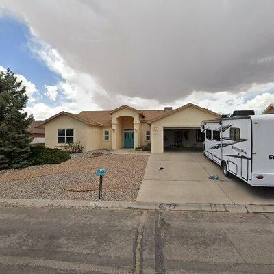 679 Chaps Rd Se, Rio Rancho, NM 87124