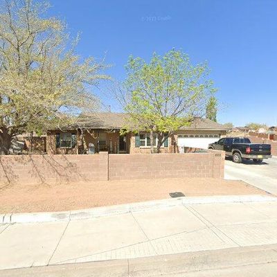 686 Lisbon Ave Se, Rio Rancho, NM 87124