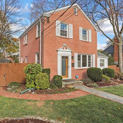 808 Malcolm Dr, Silver Spring, MD 20901