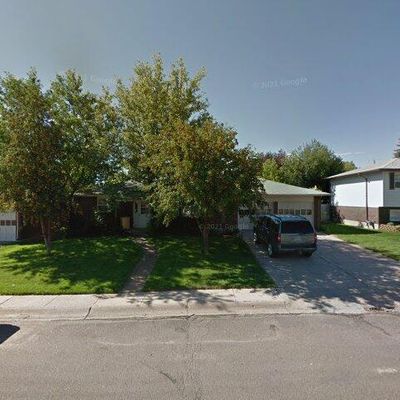 809 Melton St, Cheyenne, WY 82009