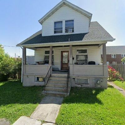 809 Saul St, Allentown, PA 18109