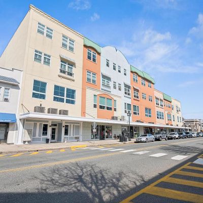 810 Asbury Ave #305, Ocean City, NJ 08226