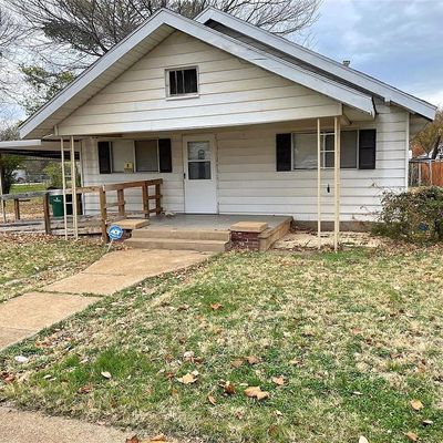 812 Tennessee St, Graham, TX 76450