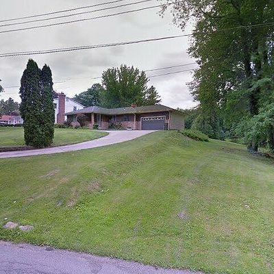 815 Old Furnace Rd, Youngstown, OH 44511