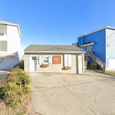 817 Fort Fisher Boulevard S Kure Beach, Beach, NC 28449