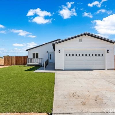 8173 Redwood Blvd, California City, CA 93505