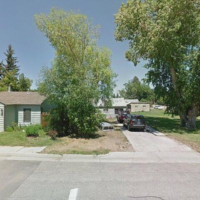 824 Cliff St, Lander, WY 82520