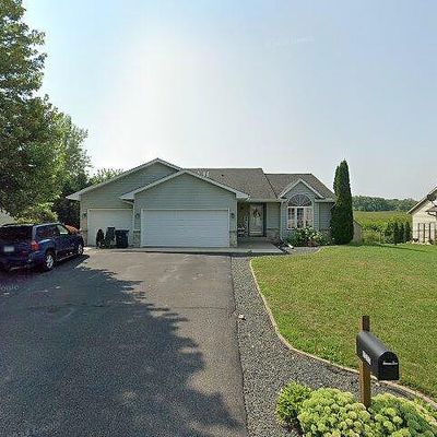 1013 Sunrise Ln, Belle Plaine, MN 56011