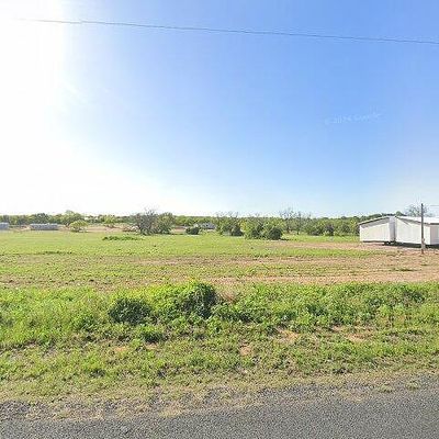 757 Rossville Rd, Somerset, TX 78069