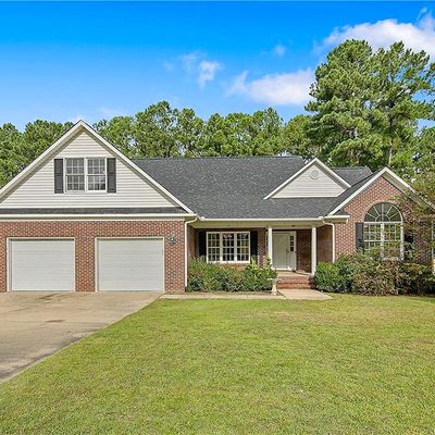 757 Stone Cross Dr, Spring Lake, NC 28390