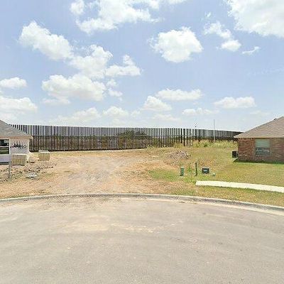 7792 Palmae, Brownsville, TX 78521