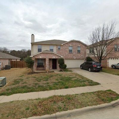 7976 Meadow View Trl, Fort Worth, TX 76120