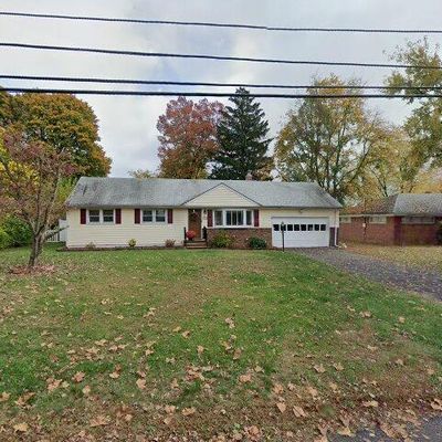 8 Margaret Dr, Pine Brook, NJ 07058