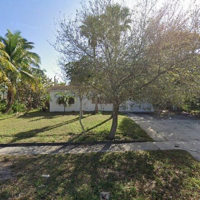 802 Lytle St, West Palm Beach, FL 33405