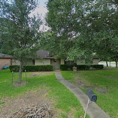 803 Golf Ct, Stafford, TX 77477