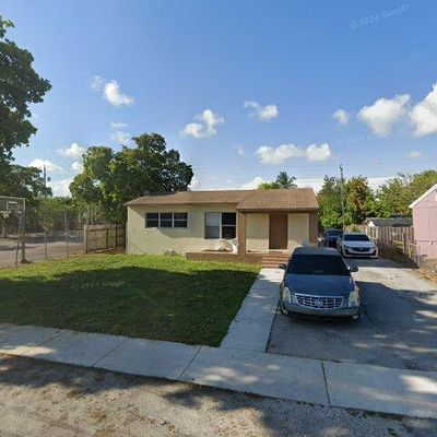 806 Nw 18 Th St, Fort Lauderdale, FL 33311