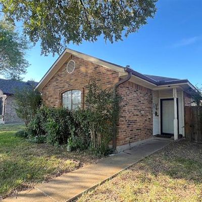 1129 Sandalwood Ln, Desoto, TX 75115