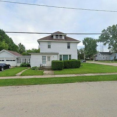 105 E Melvin Ave, Oshkosh, WI 54901