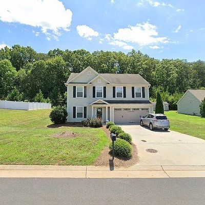 106 Cremello Dr, King, NC 27021