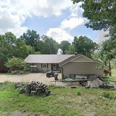 10605 Stoney Point Dr, Delton, MI 49046