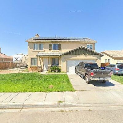 12976 Dos Palmas Rd, Victorville, CA 92392