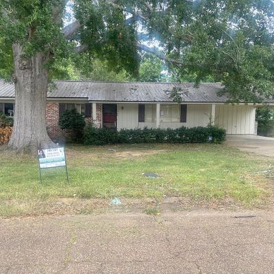 1348 Winterview Dr, Jackson, MS 39211