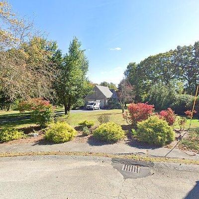 14 Newell Cir, South Easton, MA 02375