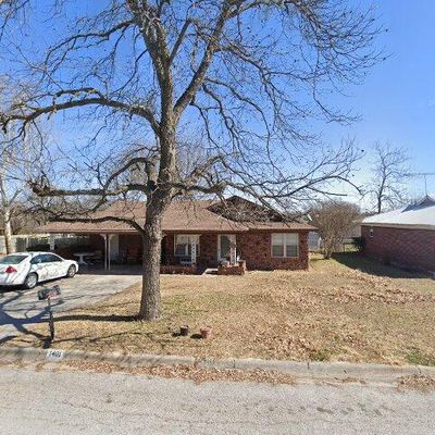 1401 S Cliff St, Decatur, TX 76234