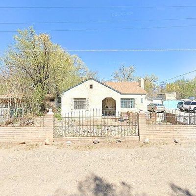 1233 Montrose Pl Sw, Albuquerque, NM 87105