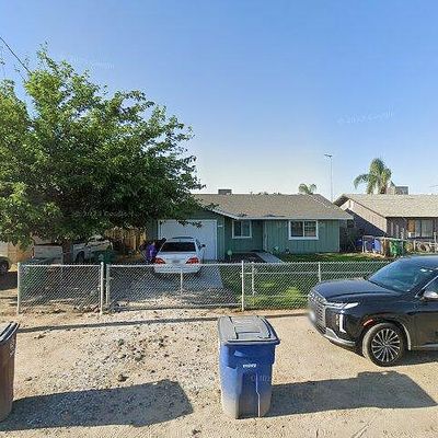 12613 W H, Biola, CA 93606